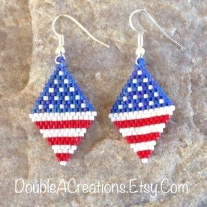 American Flag Beaded Earrings, New, Handmade by me